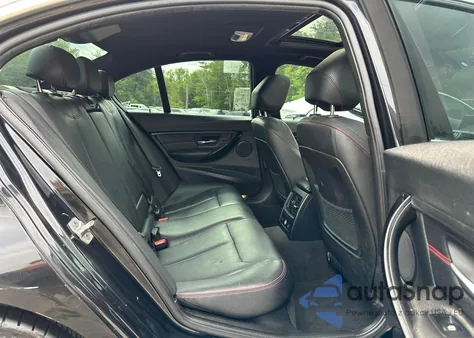 2015 BMW 335 Xi z USA, uszkodzony, nr VIN WBA3B9G55FNR95011